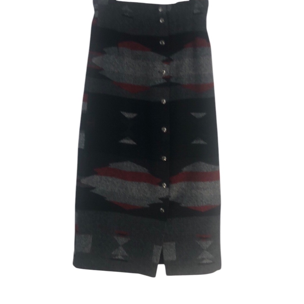Stylish Black and Gray Midi Skirt